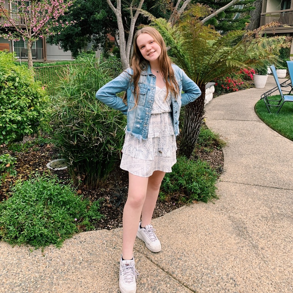 Meet your Posher, Dalya